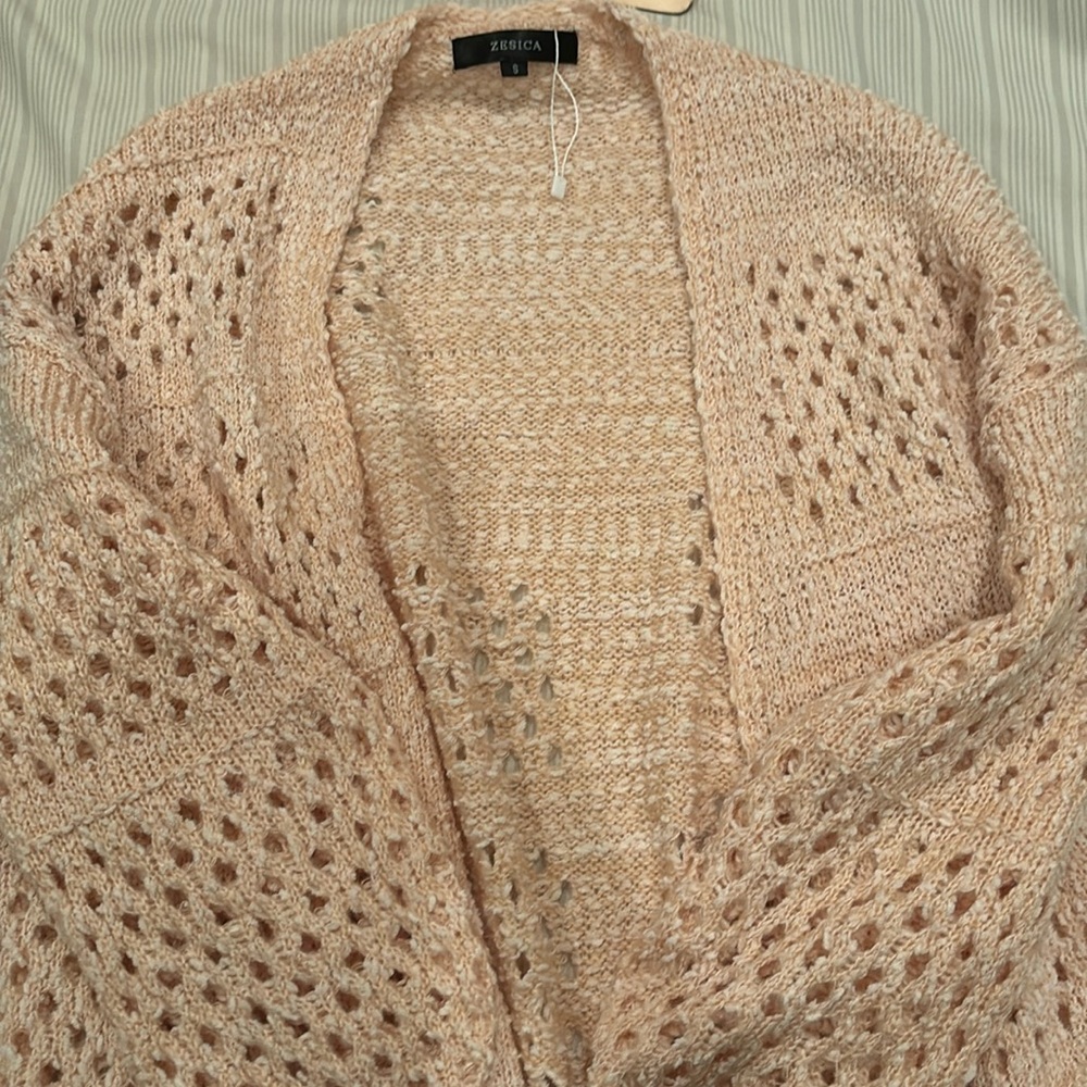 Zesica pink crochet cardigan